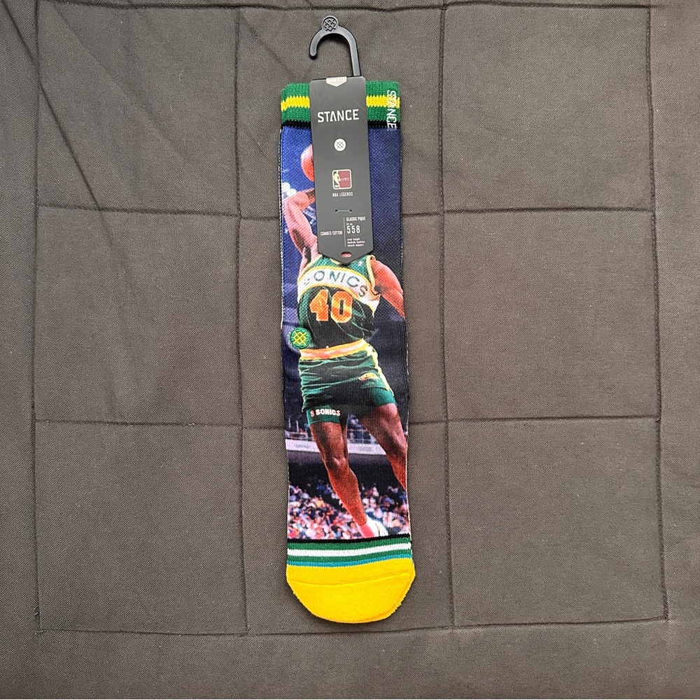 NWT Stance Socks Seattle Super Sonics NBA legends Shawn Kemp & Gary Payton print